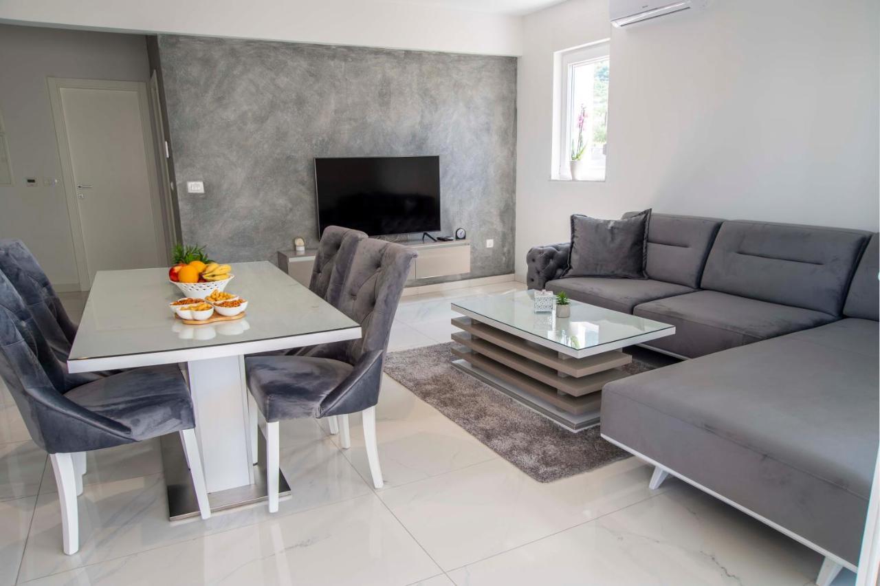 Ella's Apartma Makarska