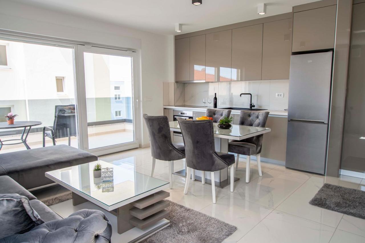 Ella's Apartma Makarska