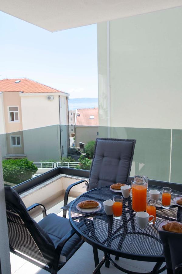 Apartma Ella's *